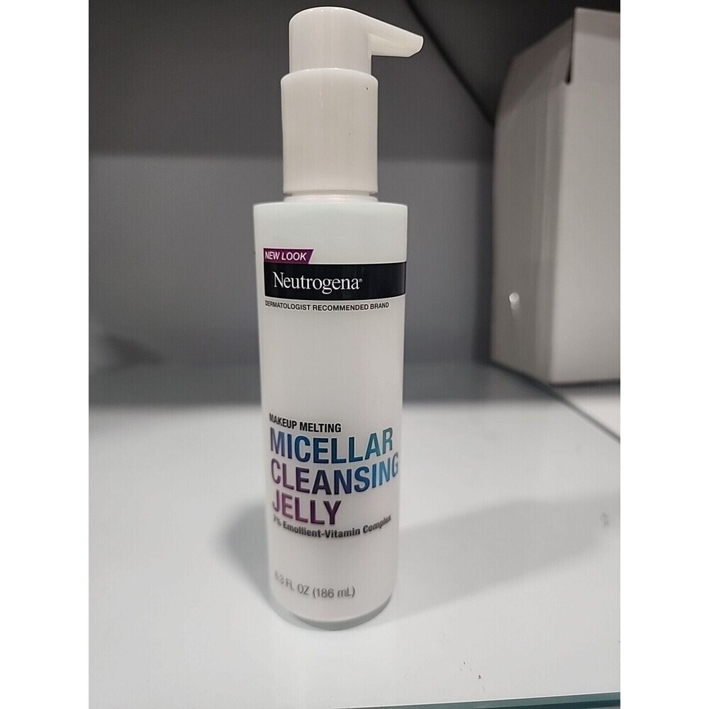 Neutrogena Makeup Micellar Milk 7Vitamin Complex Soothing Fragrance-Free